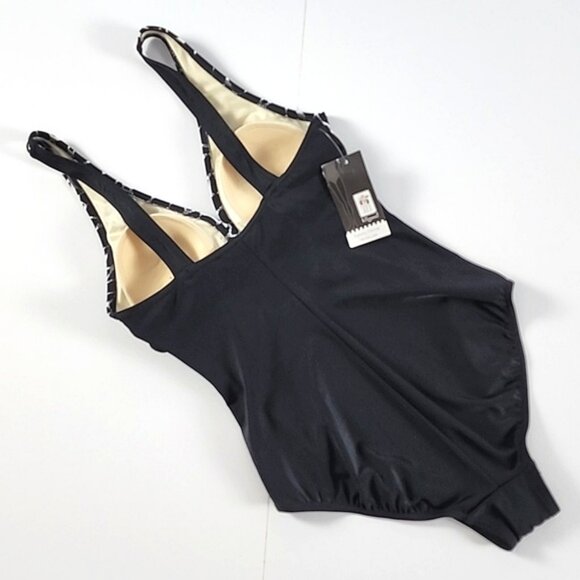 It Figures! Tummy Thinner One Piece Swimsuit Black Graphic Tee Empire Waist Sz 8 - Picture 2 of 13